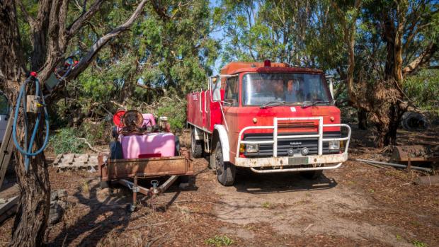 Prostředky zaslané do Mt Rothwell byly využity k pořízení nového hasičského auta, protipožárních pomůcek, stroje na vysekávání protipožárních pásů a na zajištění protipožárního tréninku zaměstnanců. Foto: Miroslav Bobek, Zoo Praha